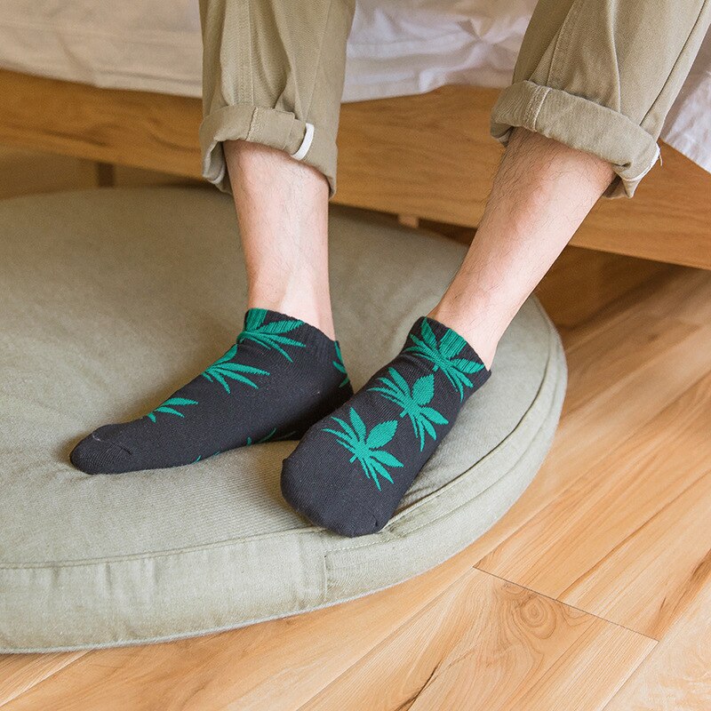Unisex Cannabis Leaf Ankle Socks