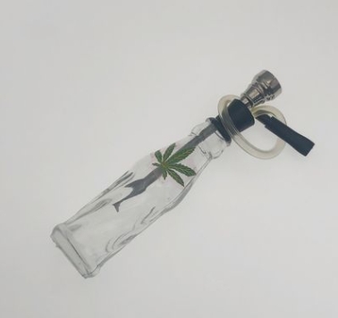 Small Glass Water Pipe With Metal Filter